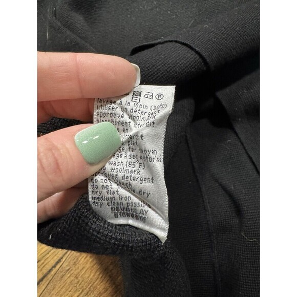 Lacoste Wmn's Ribbed V Neck Cardigan Sweater Black Sz 40 US Medium Alligator - Picture 7 of 7